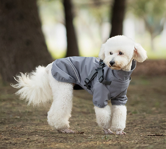 Reflective camouflage raincoat